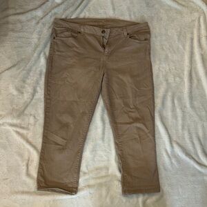 Women's Olive Green Capris
